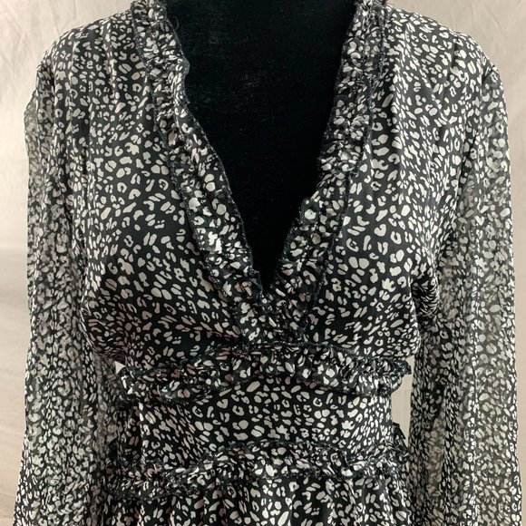 Boho Chiffon Print Deep V-neck Ruffle Hem Dress - Picture 7 of 8